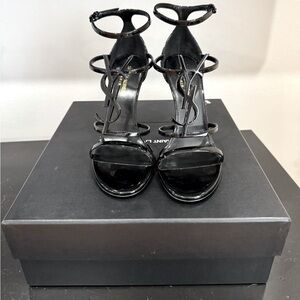 BRAND NEW YVES SAINT LAURENT HEELS